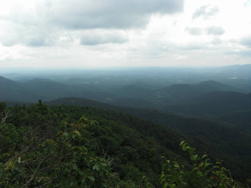 Scenic-Views-Of-The-Rolling-Blue-Ridge-Mountains-From-Rock-Castle-Gorge-Trail